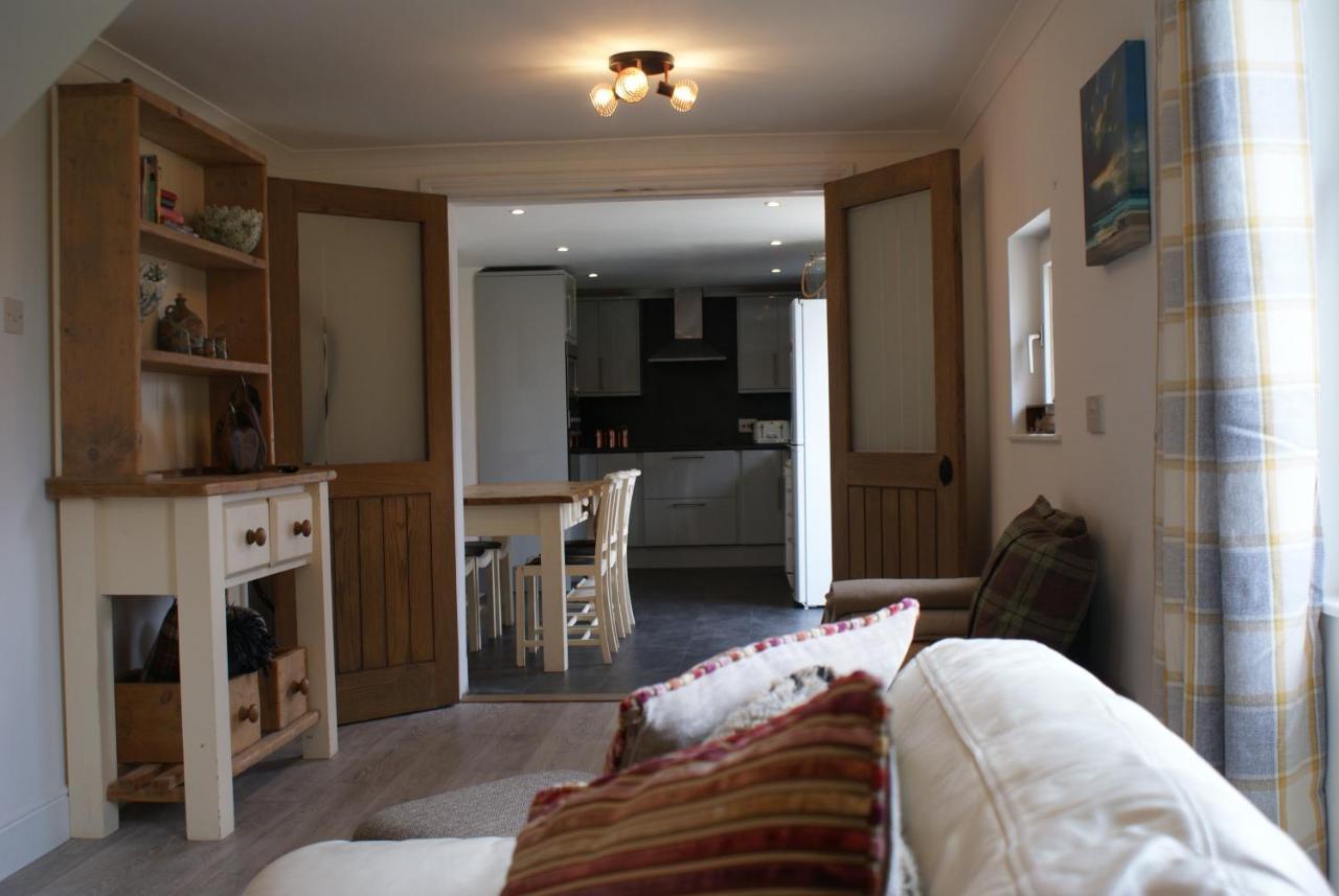 Lizzie'S Garden Cottage Portree Dış mekan fotoğraf